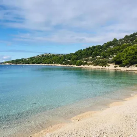 1 Bedroom With A Sea View Murter